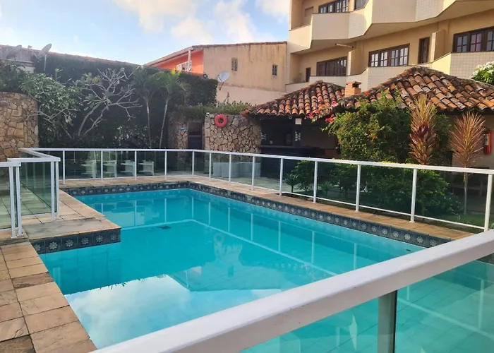 Apartamento com piscina